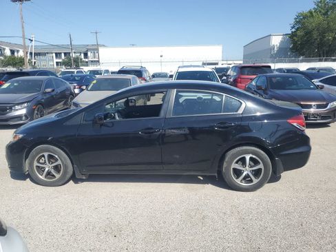 Used 2015 Honda Civic SE image 3
