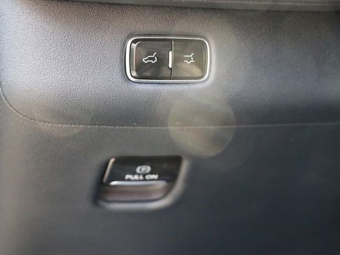 Used 2025 Lincoln Navigator Reserve AWD/4WD image 31