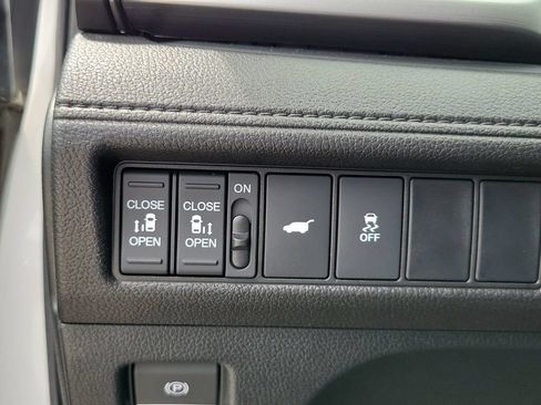 Used 2025 Honda Odyssey EX-L image 22