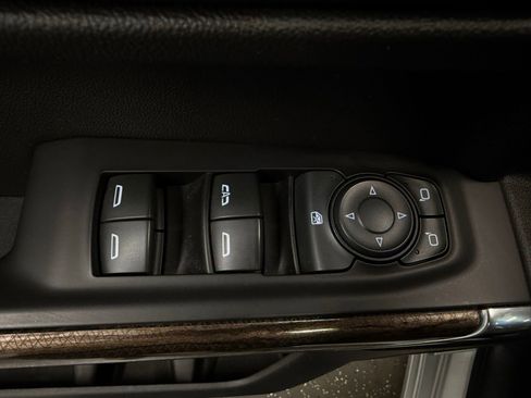 Used 2020 Chevrolet Silverado 1500 RST w/ All-Star Edition image 10