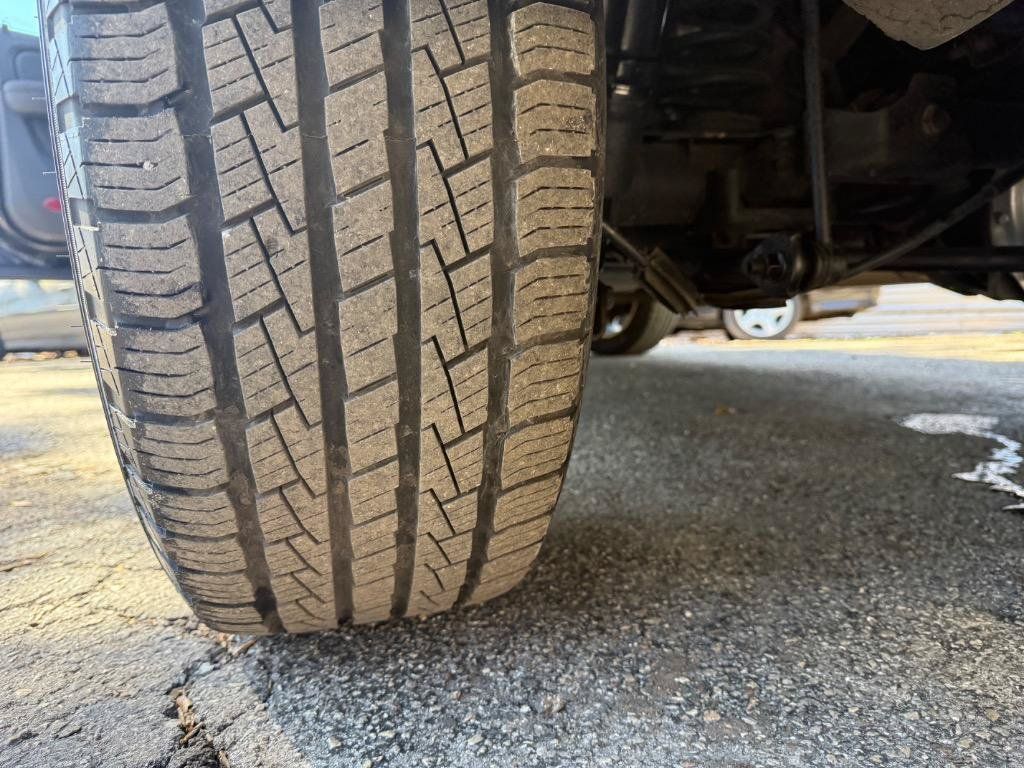 Used 2009 Chevrolet Avalanche LTZ RWD image 34