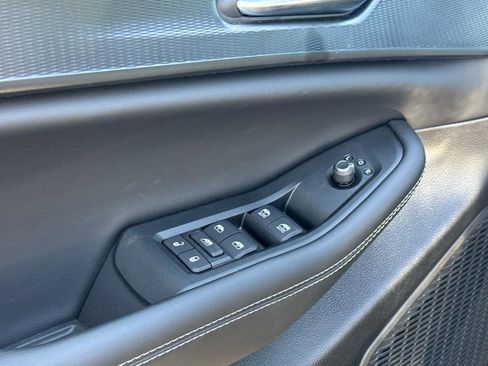 New 2025 Jeep Grand Cherokee Laredo X image 17