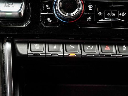 Used 2024 GMC Sierra 2500 Denali Ultimate image 23