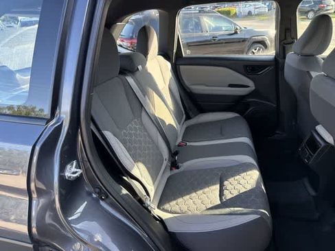 Used 2025 Subaru Forester AWD/4WD image 19