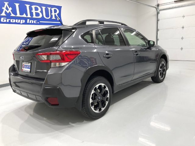 Used 2022 Subaru Crosstrek 2.0i AWD/4WD image 18