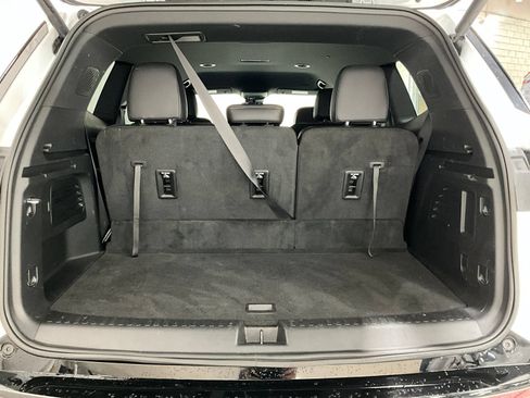 Used 2026 Buick Enclave Sport Touring AWD/4WD image 26