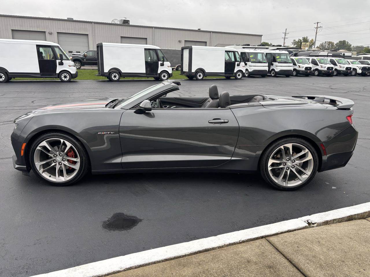 Used 2017 Chevrolet Camaro LT RWD image 6