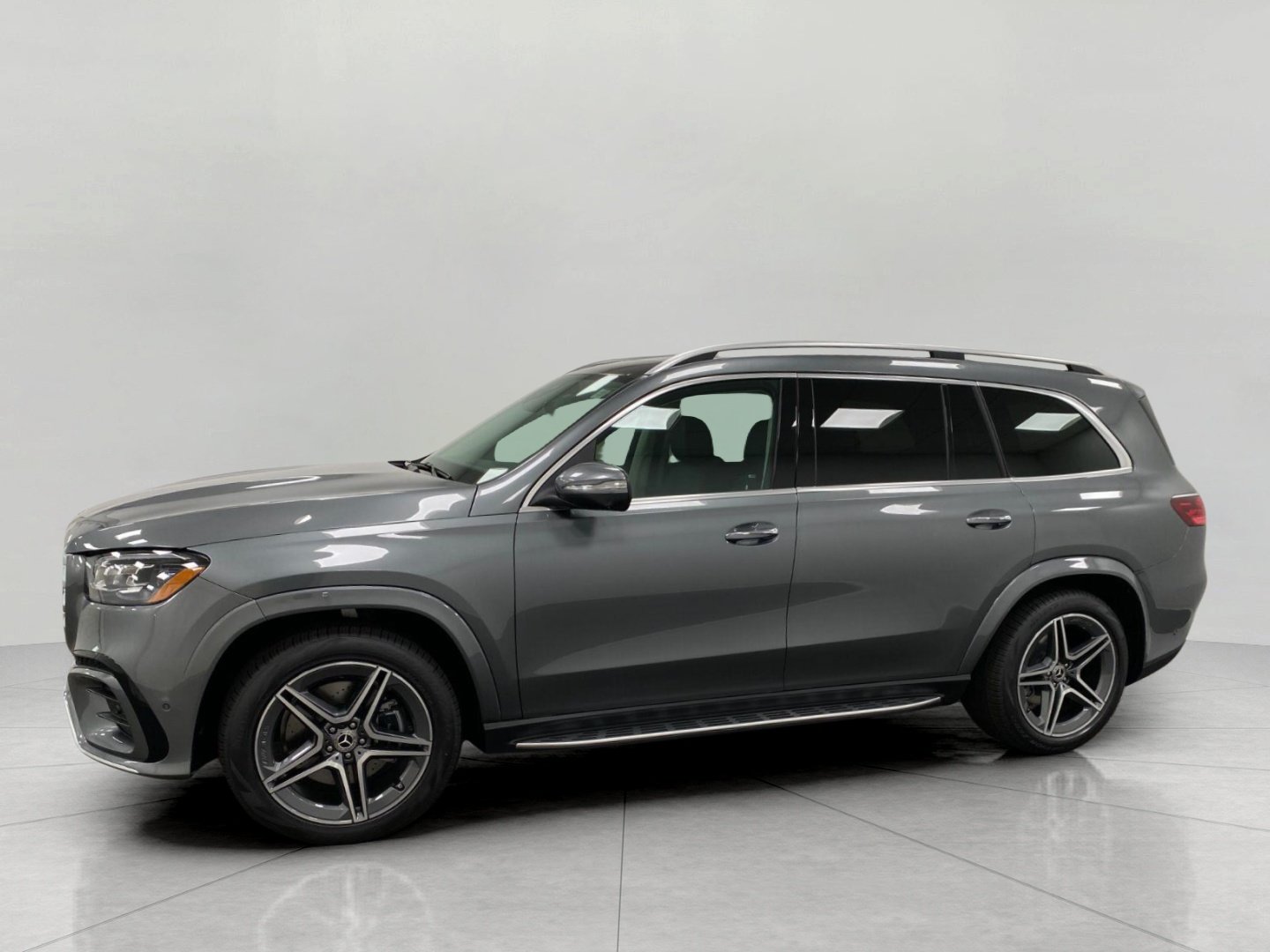 New 2026 Mercedes-Benz GLS 450 4MATIC image 9