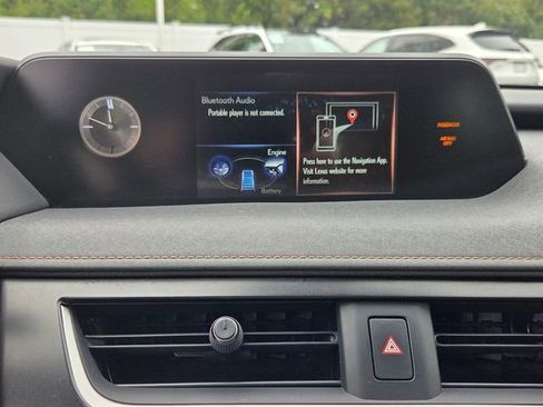 Used 2021 Lexus UX 250h w/ Premium Package AWD/4WD image 19