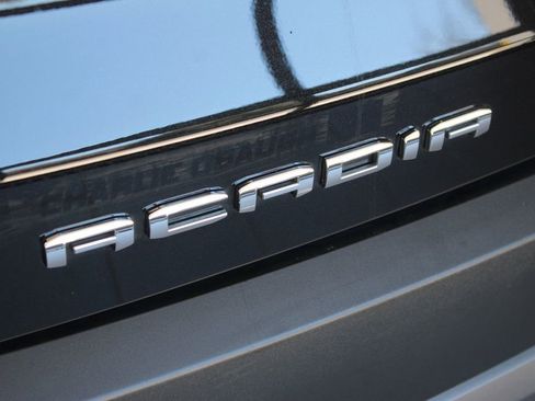 Used 2023 GMC Acadia AT4 w/ Technology Package image 36