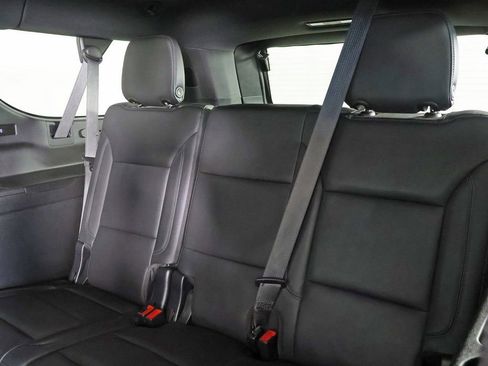 Used 2023 Chevrolet Suburban Z71 AWD/4WD image 35