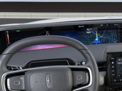 New 2026 Lincoln Nautilus Premier image 13