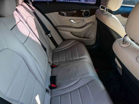 Used 2018 Mercedes-Benz C 300 Sedan image 20