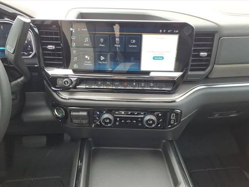 New 2026 Chevrolet Silverado 2500 ZR2 AWD/4WD image 22