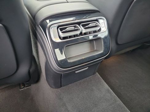 Used 2023 Mercedes-Benz S 500 4MATIC image 12