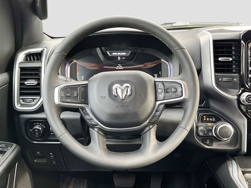 Used 2025 RAM 1500 Big Horn AWD/4WD image 11