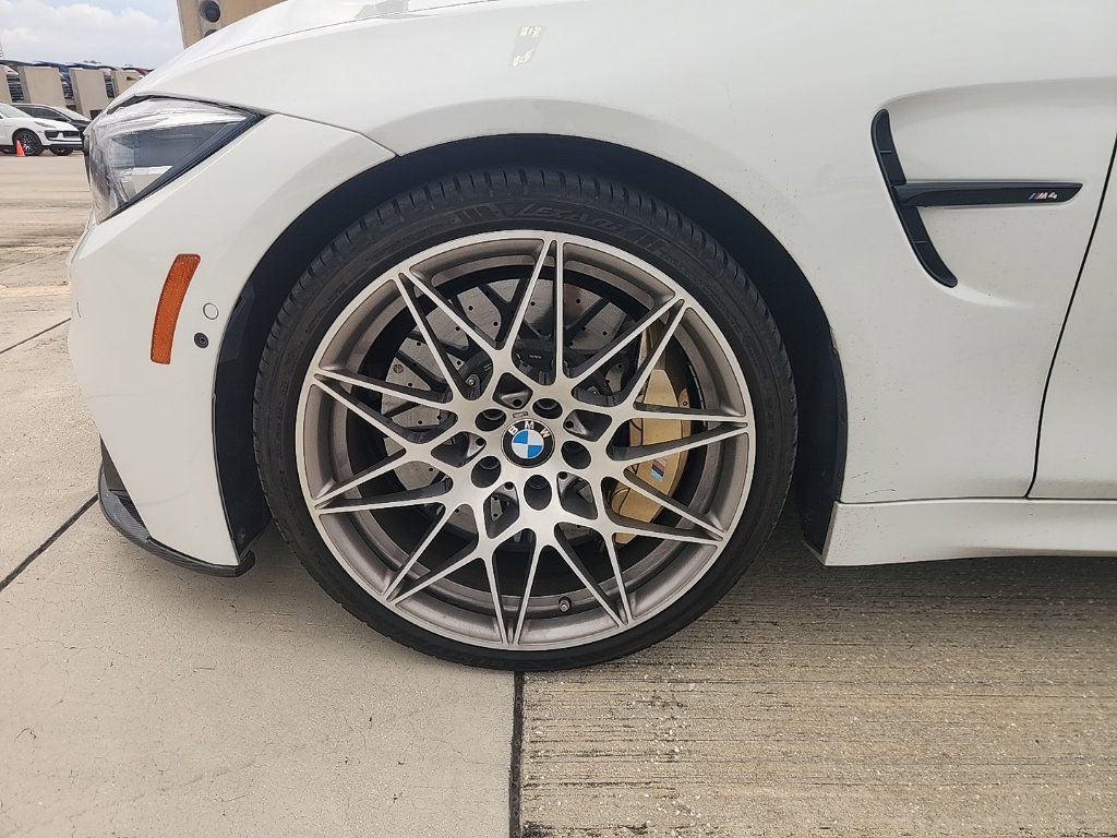 Used 2020 BMW M4 Convertible w/ Competition Package RWD image 7