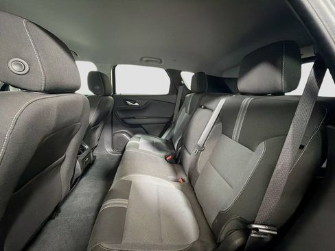 Used 2024 Chevrolet Blazer LT w/ Convenience Package FWD image 24