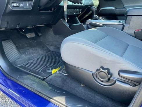 Used 2022 Toyota Tacoma SR5 image 26