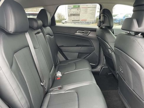 Certified 2026 Kia Sportage EX FWD image 21