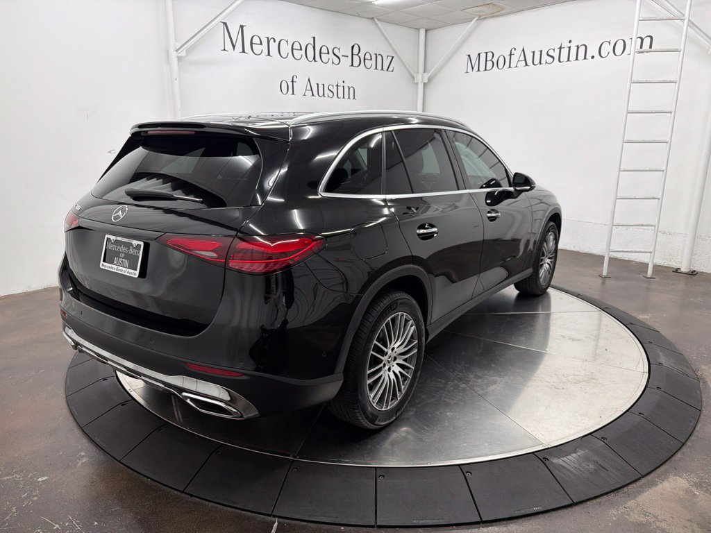 Certified 2024 Mercedes-Benz GLC 300 image 8