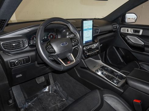 Used 2023 Ford Explorer ST w/ Equipment Group 401A image 21