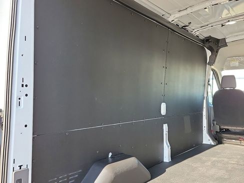 New 2026 Ford Transit 250 148 Medium Roof w/ Load Area Protection Package RWD image 9