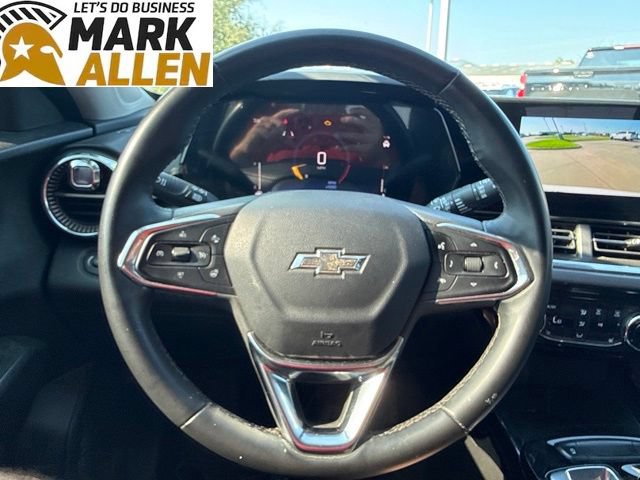 Used 2025 Chevrolet Trax ACTIV w/ Driver Confidence Package FWD image 12