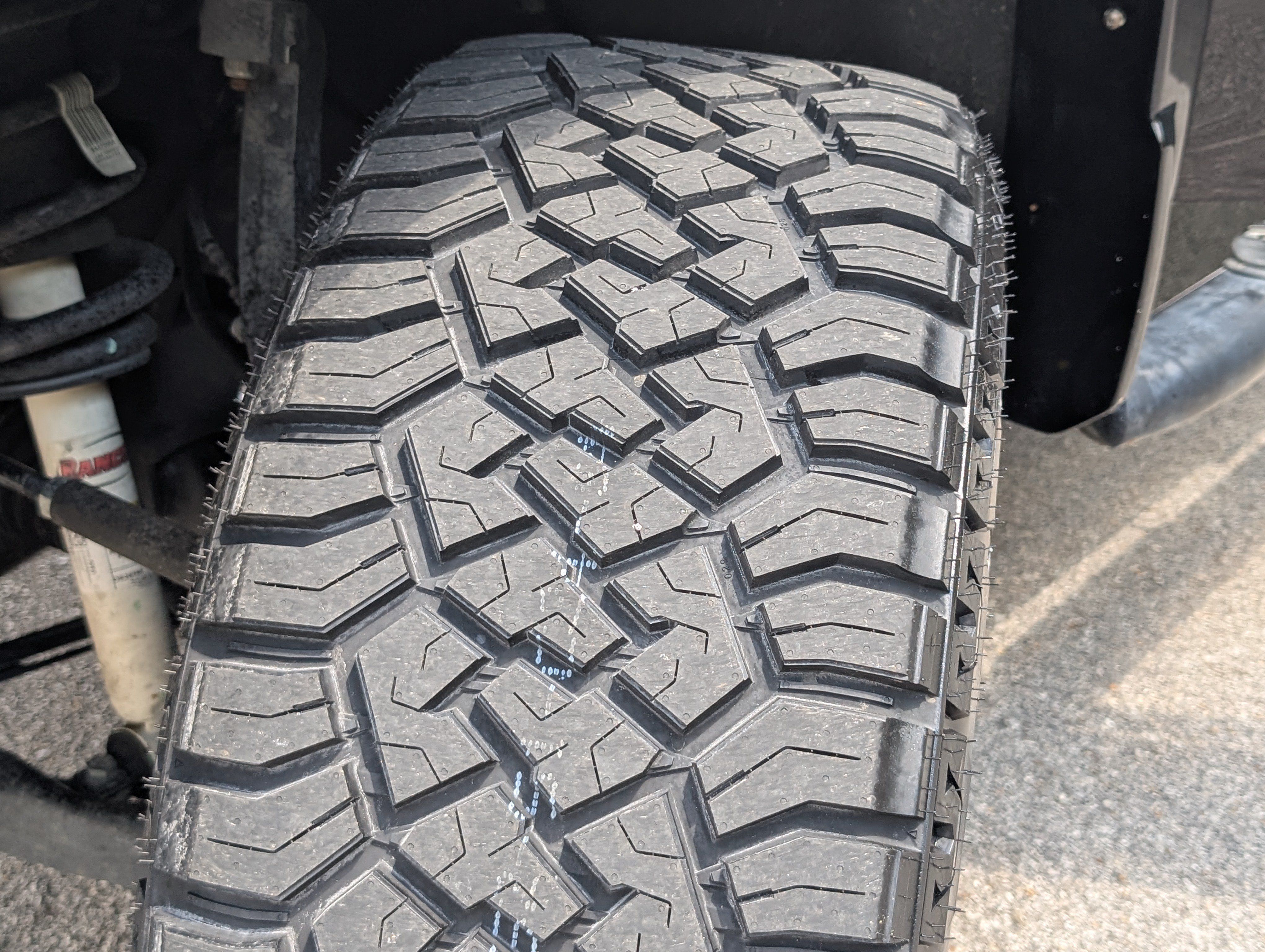 Used 2021 GMC Sierra 1500 AT4 w/ AT4 Premium Package AWD/4WD image 38