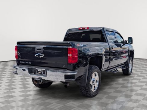 Used 2015 Chevrolet Silverado 2500 LT w/ LT Convenience Package AWD/4WD image 5
