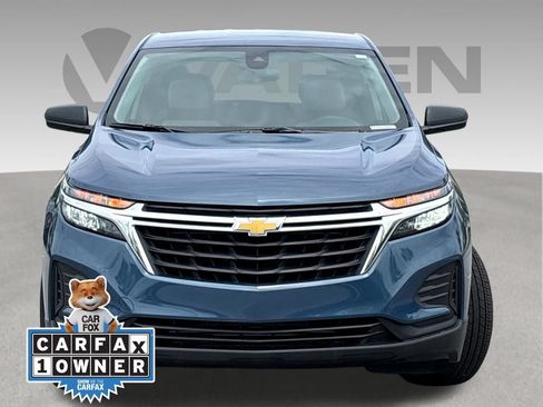 Used 2024 Chevrolet Equinox LS w/ LS Convenience Package FWD image 2