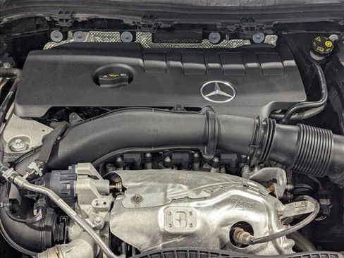 Certified 2023 Mercedes-Benz GLA 250 4MATIC w/ Premium Package image 22