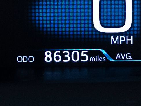 Used 2022 Toyota Prius LE FWD image 32
