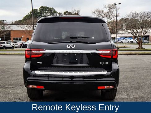 Used 2024 INFINITI QX80 Luxe image 6