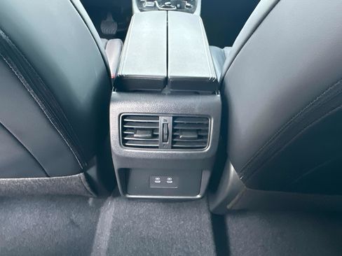 New 2026 Nissan Rogue SV AWD/4WD image 30