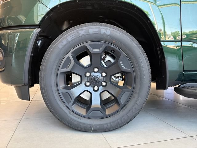 New 2026 RAM 1500 Express AWD/4WD image 11
