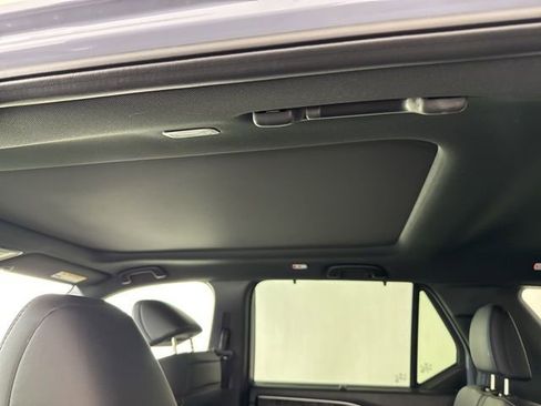 Certified 2025 Honda Pilot Black Edition image 31