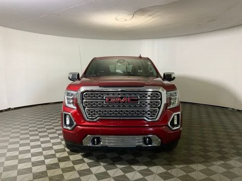 Used 2019 GMC Sierra 1500 Denali w/ Driver Alert Package II AWD/4WD image 2