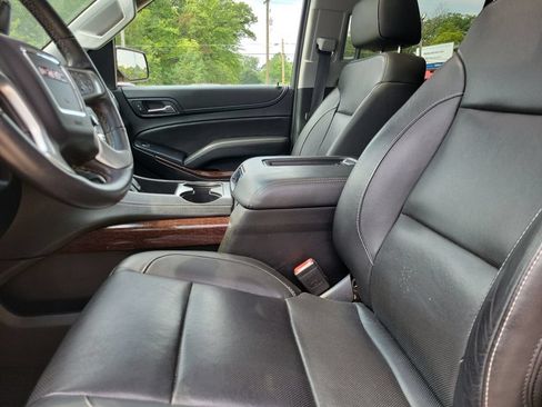 Used 2018 GMC Yukon SLT w/ Open Road Package AWD/4WD image 23