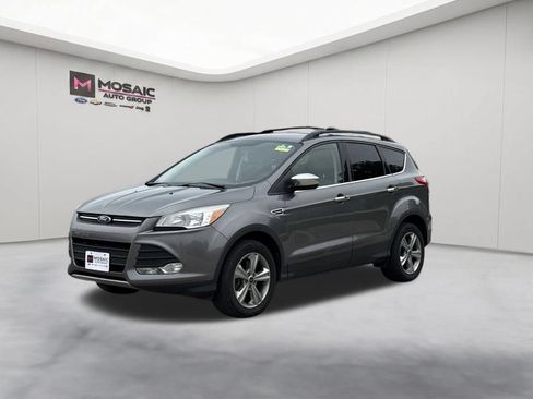 Used 2014 Ford Escape SE w/ Equipment Group 201A AWD/4WD image 4