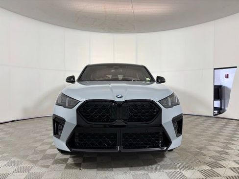 New 2026 BMW X2 xDrive28i w/ Technology Package AWD/4WD image 2