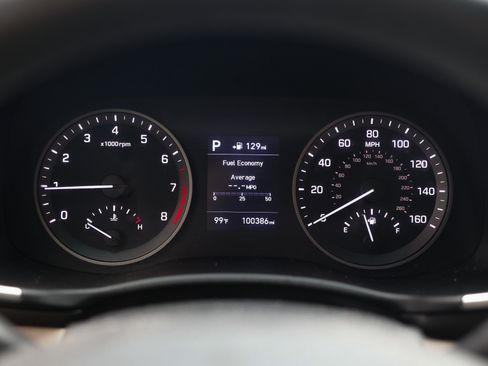 Used 2021 Hyundai Tucson Limited FWD image 32