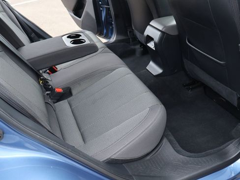 Used 2024 Subaru Crosstrek 2.0i Premium image 27