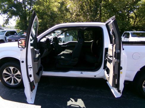 Used 2019 Ford F150 XL w/ Equipment Group 101A Mid AWD/4WD image 15