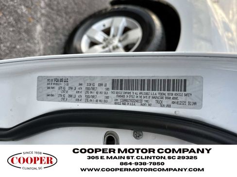 Used 2016 RAM 1500 Classic SLT image 28