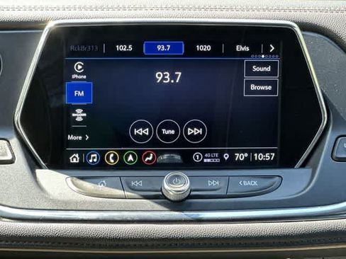 Used 2022 Chevrolet Blazer Premier w/ Enhanced Convenience Package AWD/4WD image 12