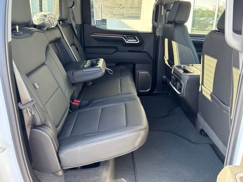 New 2026 GMC Sierra 1500 Denali AWD/4WD image 17