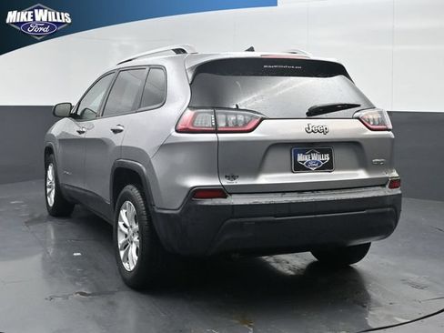 Used 2020 Jeep Cherokee Latitude FWD image 5