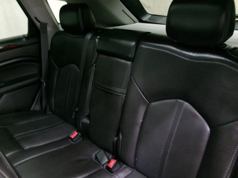 Used 2014 Cadillac SRX Luxury w/ Driver Awareness Package AWD/4WD image 19