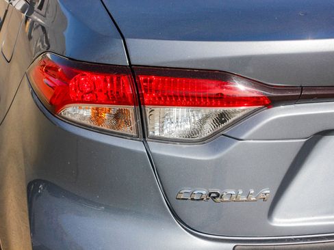 Used 2023 Toyota Corolla LE w/ Carpet Mat Package (TMS) image 9